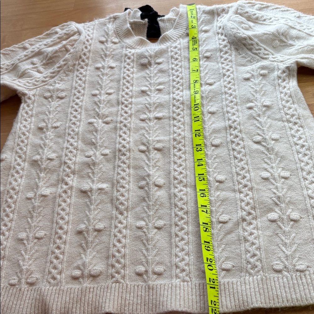 LOFT Cream knit sweater with black bow detail - Picture 7 of 8
